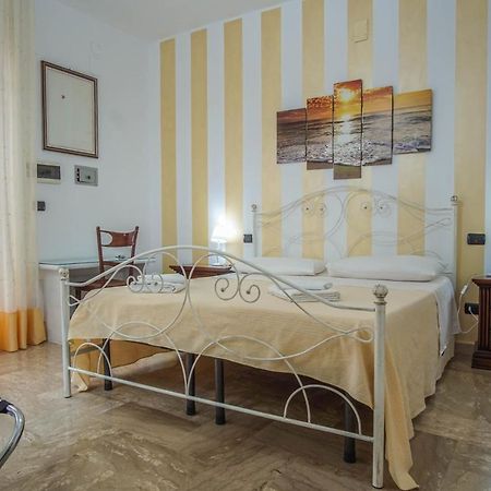 B&B Le Terrazze Мола-ди-Бари Экстерьер фото